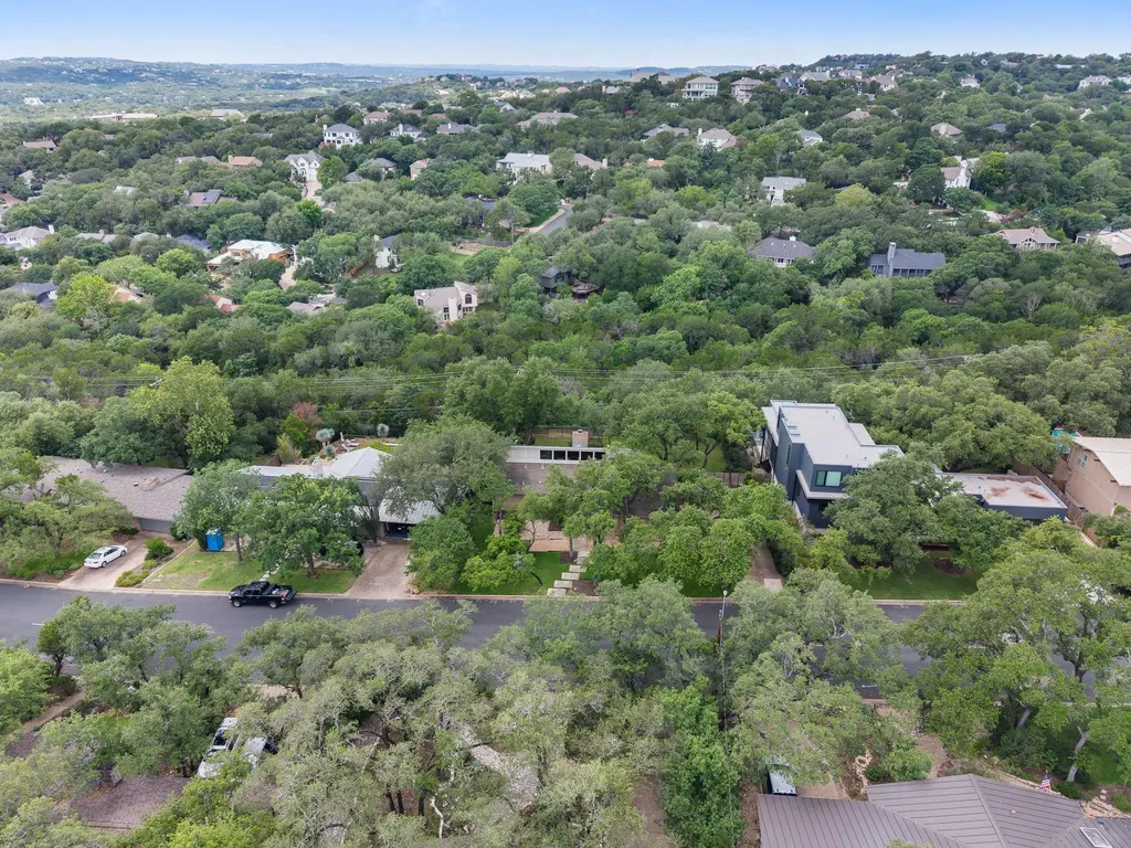 6106 Mountainclimb Drive Austin TX 78731