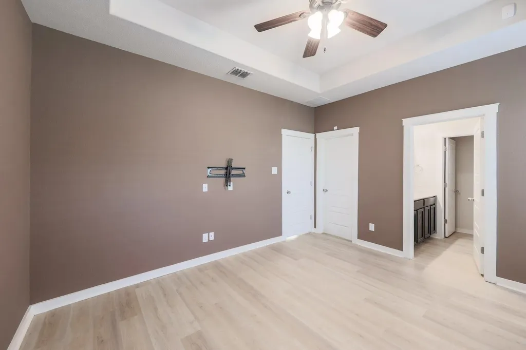 2001 Faro Drive Austin TX 78741