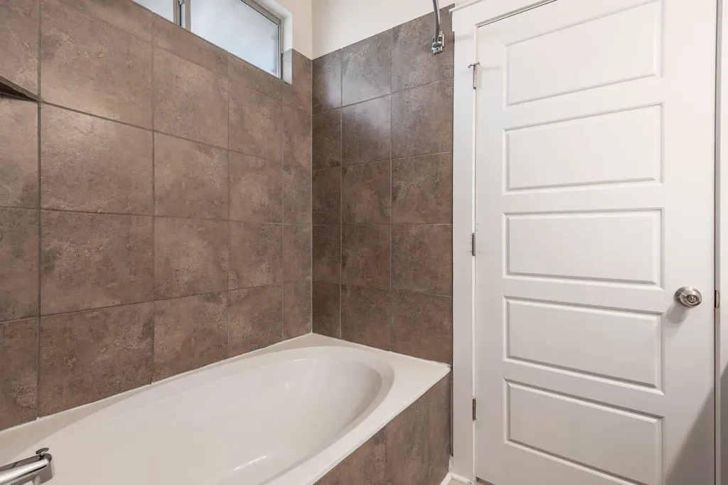 2001 Faro Drive Austin TX 78741