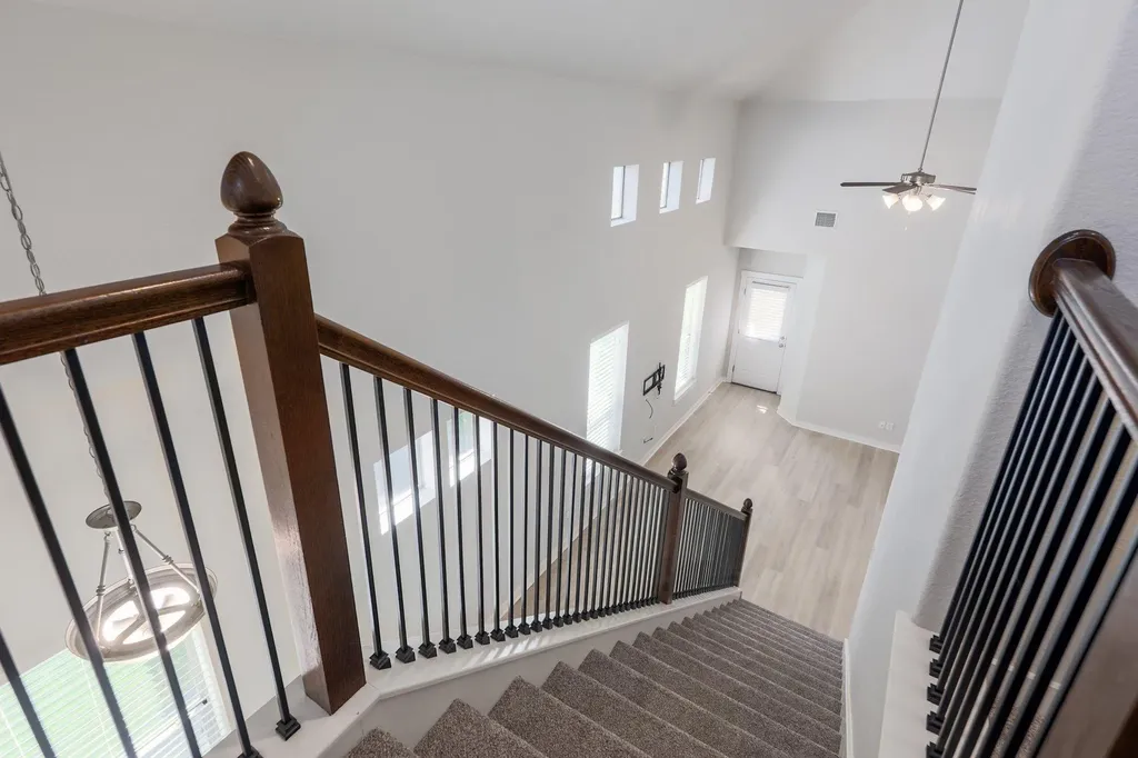 2001 Faro Drive Austin TX 78741