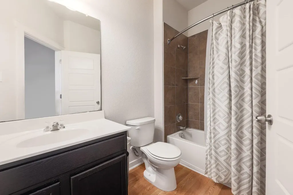 2001 Faro Drive Austin TX 78741