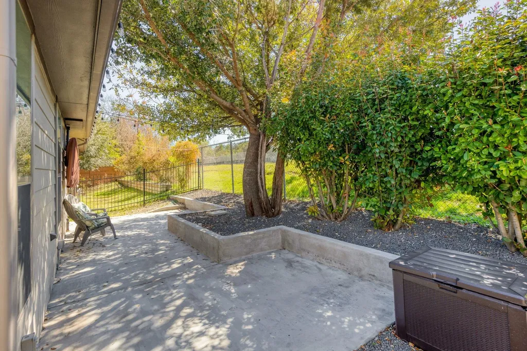 2001 Faro Drive Austin TX 78741