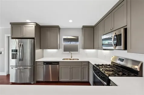 1305 Glenwood Drive Austin TX 78723