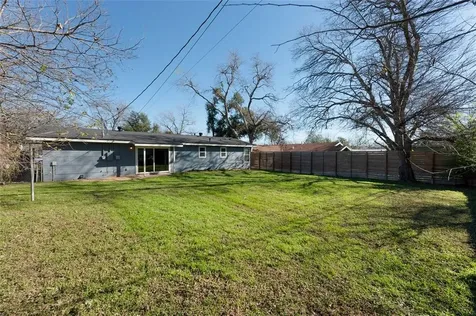 1305 Glenwood Drive Austin TX 78723