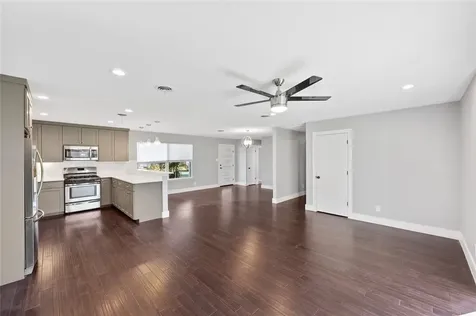 1305 Glenwood Drive Austin TX 78723