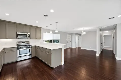 1305 Glenwood Drive Austin TX 78723