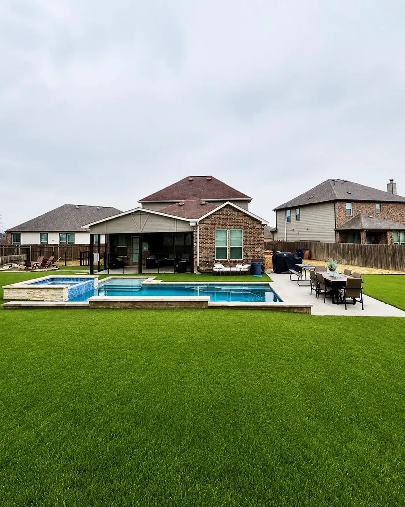 7020 Ondantra Bend Austin TX 78744