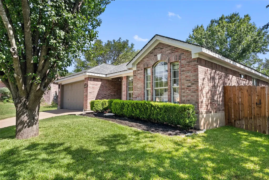 9024 Heiden Lane Austin TX 78749
