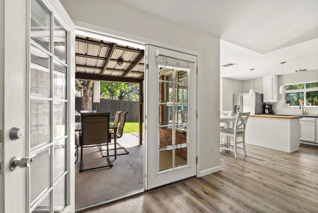 9024 Heiden Lane Austin TX 78749