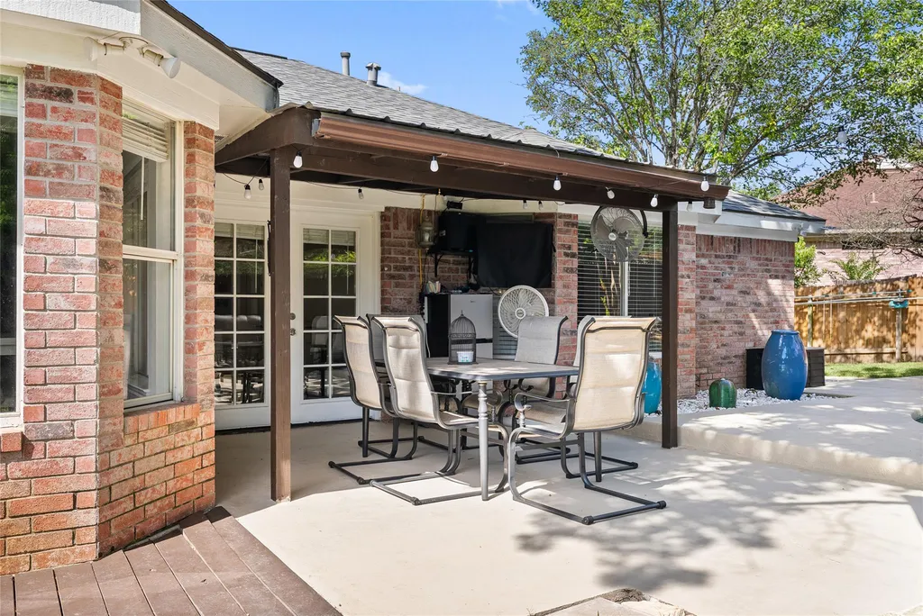 9024 Heiden Lane Austin TX 78749
