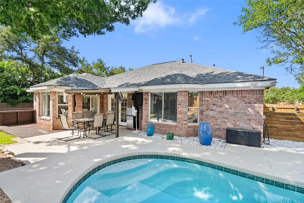 9024 Heiden Lane Austin TX 78749