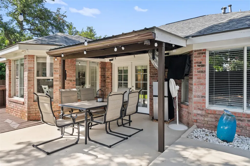 9024 Heiden Lane Austin TX 78749