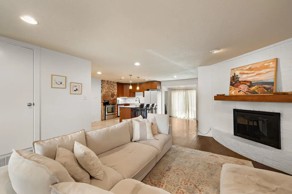 3309 Graybuck Road Austin TX 78748