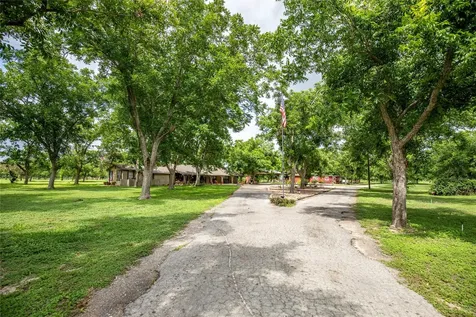 2432 County Road 402 B Falfurrias TX 78355