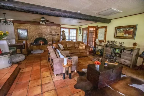 2432 County Road 402 B Falfurrias TX 78355