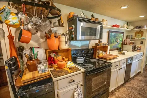 2432 County Road 402 B Falfurrias TX 78355