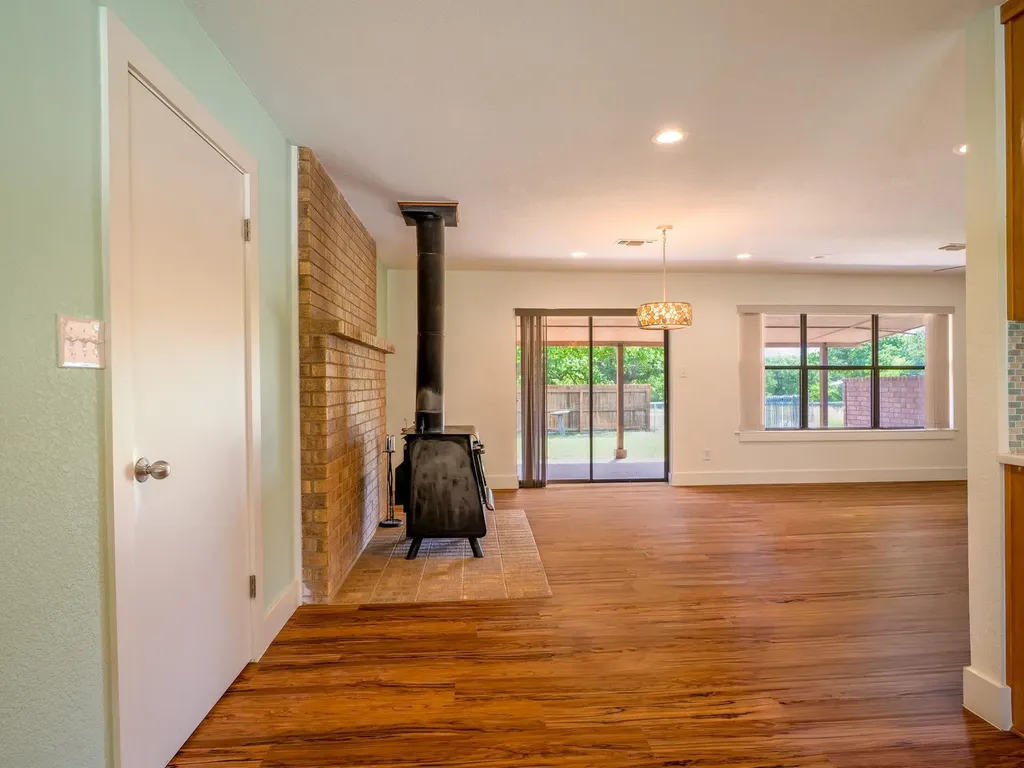 109 Sundown Trail Marble Falls TX 78654