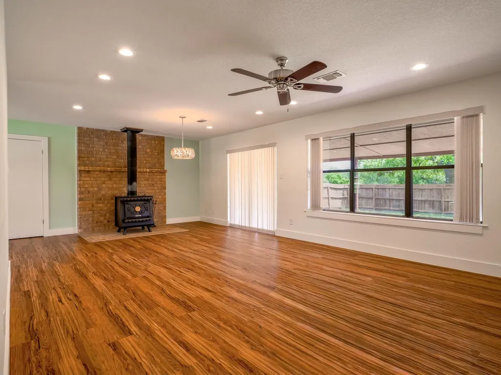 109 Sundown Trail Marble Falls TX 78654