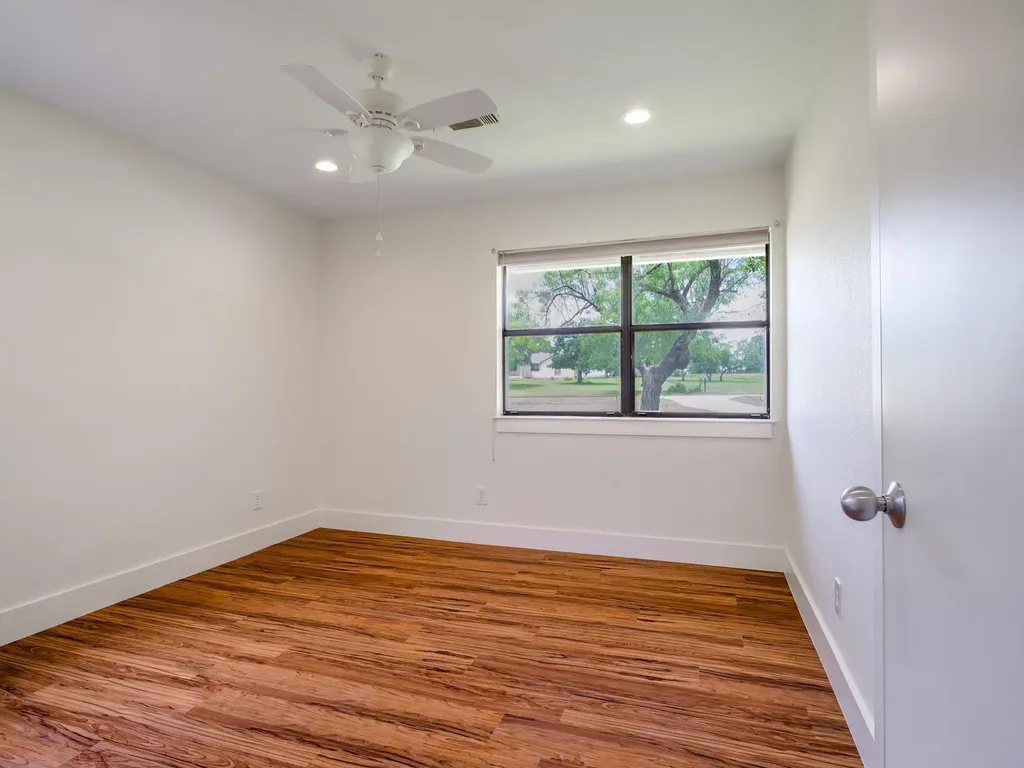 109 Sundown Trail Marble Falls TX 78654