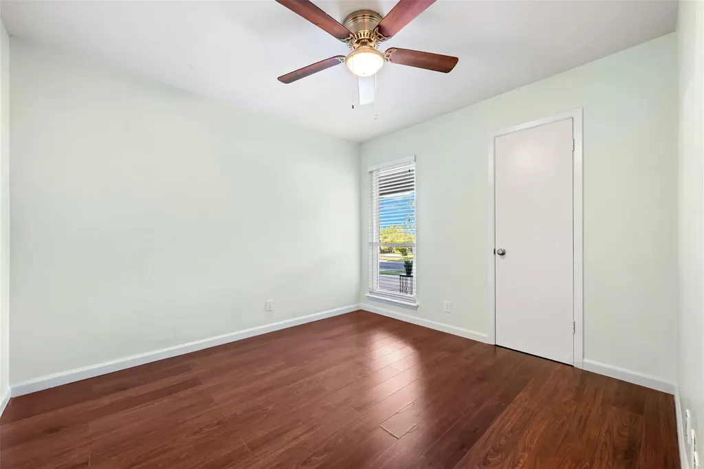 10106 Woodstock Drive Austin TX 78753