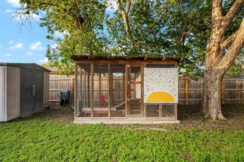 10106 Woodstock Drive Austin TX 78753