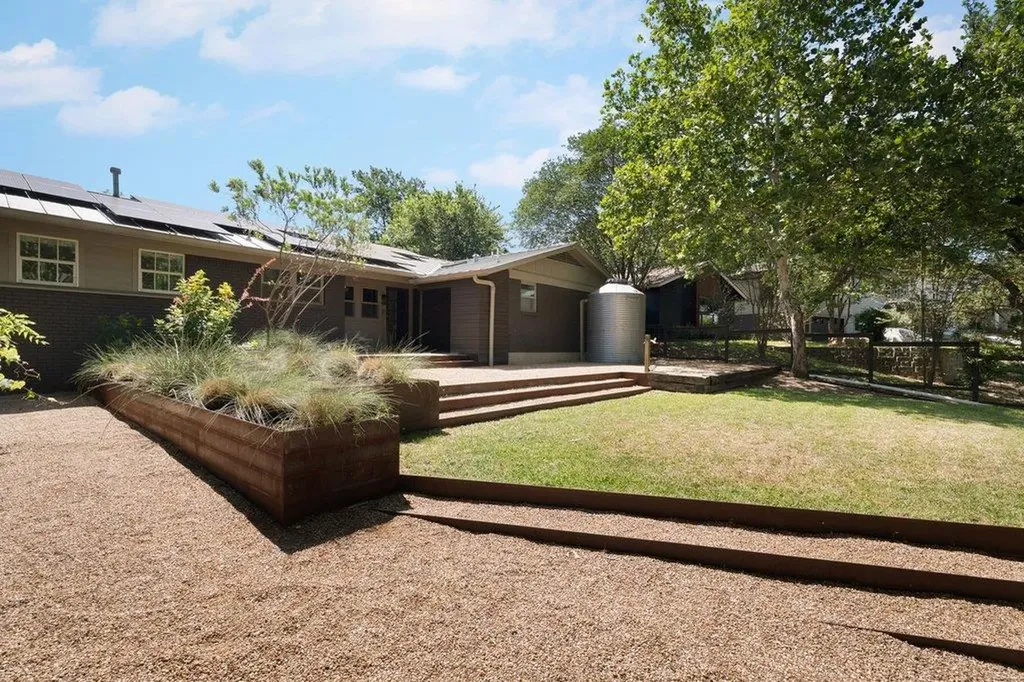 2301 Alta Vista Avenue Austin TX 78704