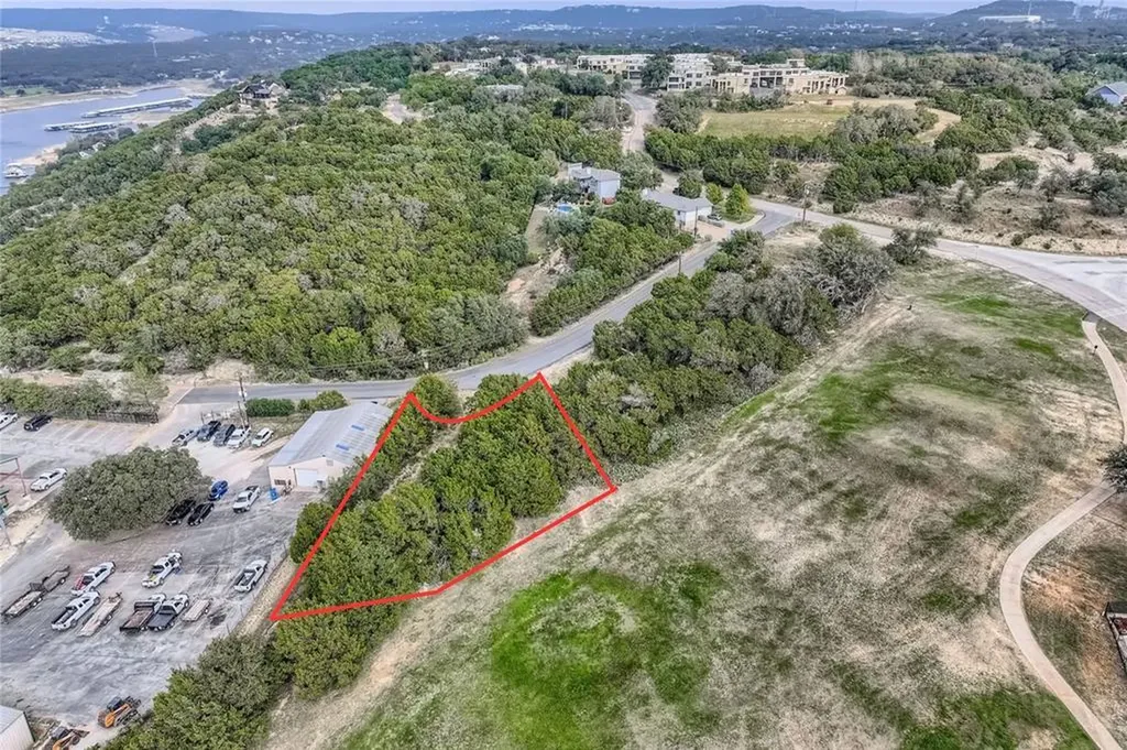 21009 Seminole Lago Vista TX 78645