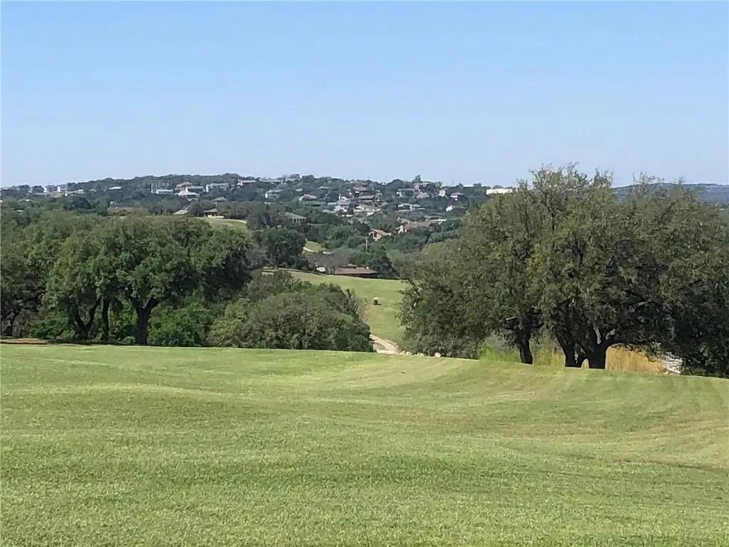 21009 Seminole Lago Vista TX 78645