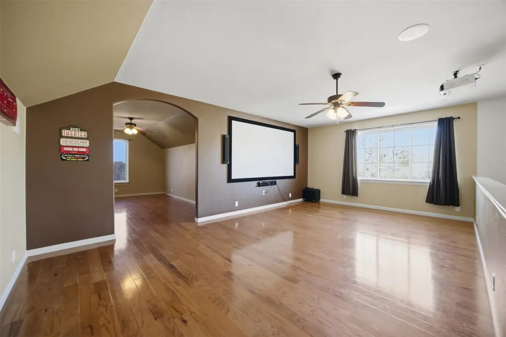 123 Meadowood Drive Elgin TX 78621