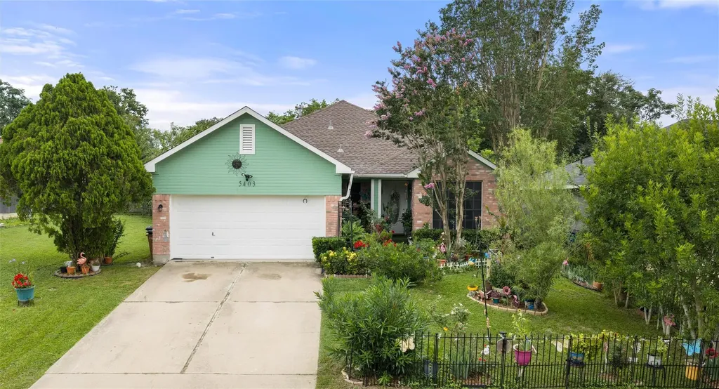 5403 Lark Creek Drive Austin TX 78744
