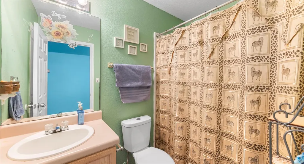5403 Lark Creek Drive Austin TX 78744