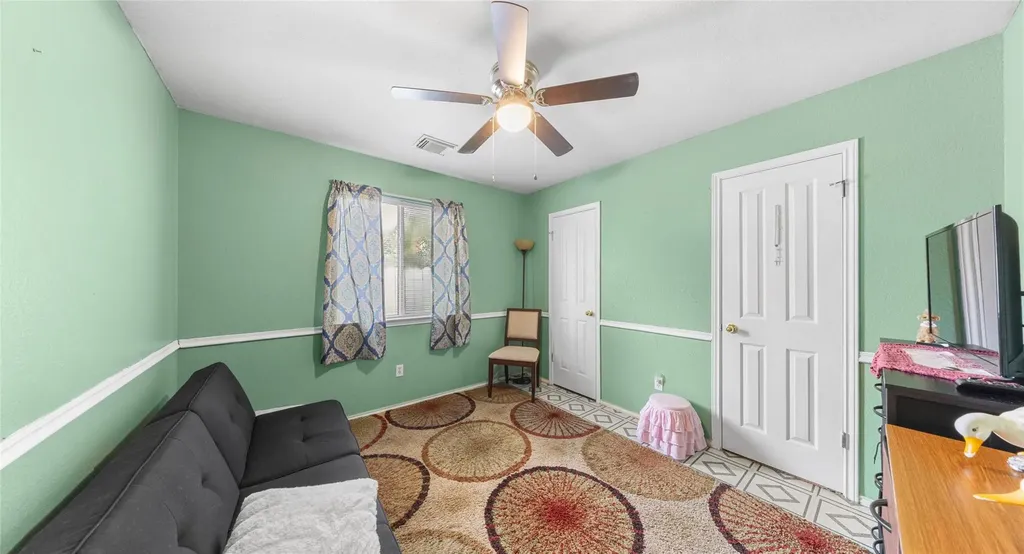 5403 Lark Creek Drive Austin TX 78744