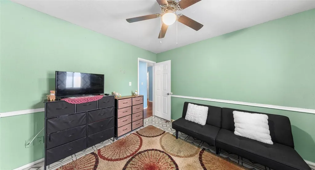 5403 Lark Creek Drive Austin TX 78744