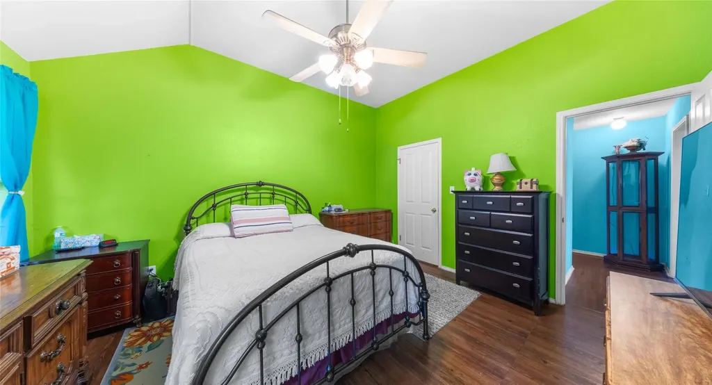 5403 Lark Creek Drive Austin TX 78744