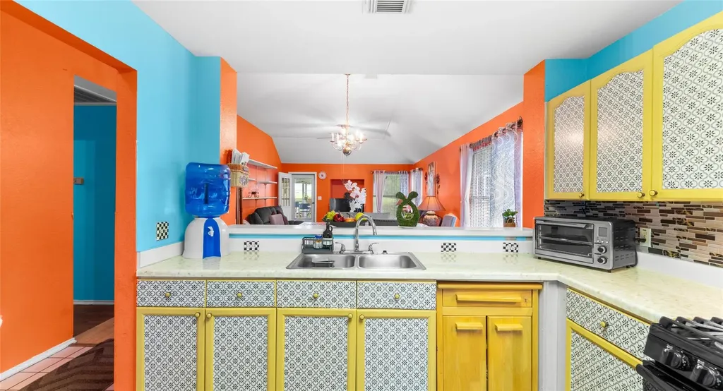 5403 Lark Creek Drive Austin TX 78744