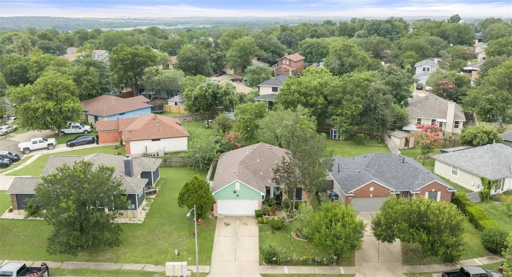 5403 Lark Creek Drive Austin TX 78744