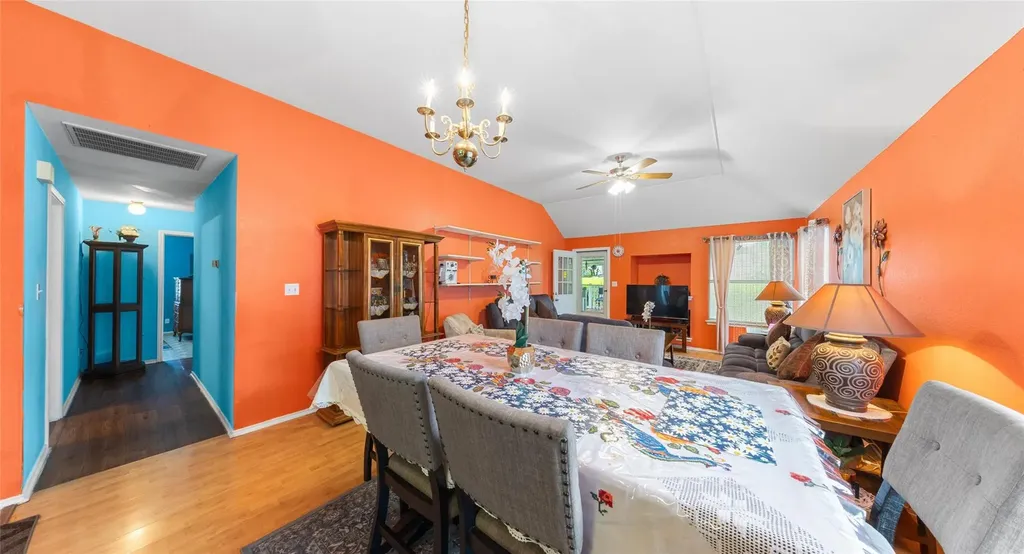 5403 Lark Creek Drive Austin TX 78744