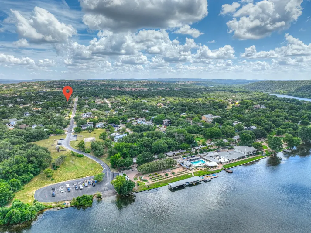 1108 S Quinlan Park Road Austin TX 78732