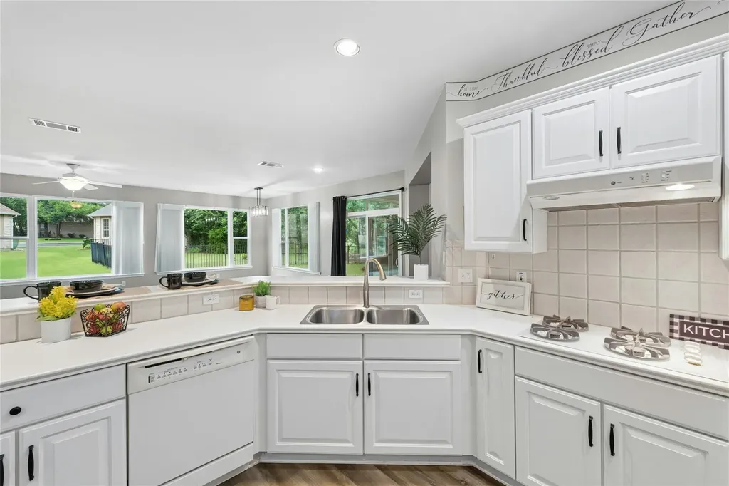 122 Nolan Drive Georgetown TX 78633