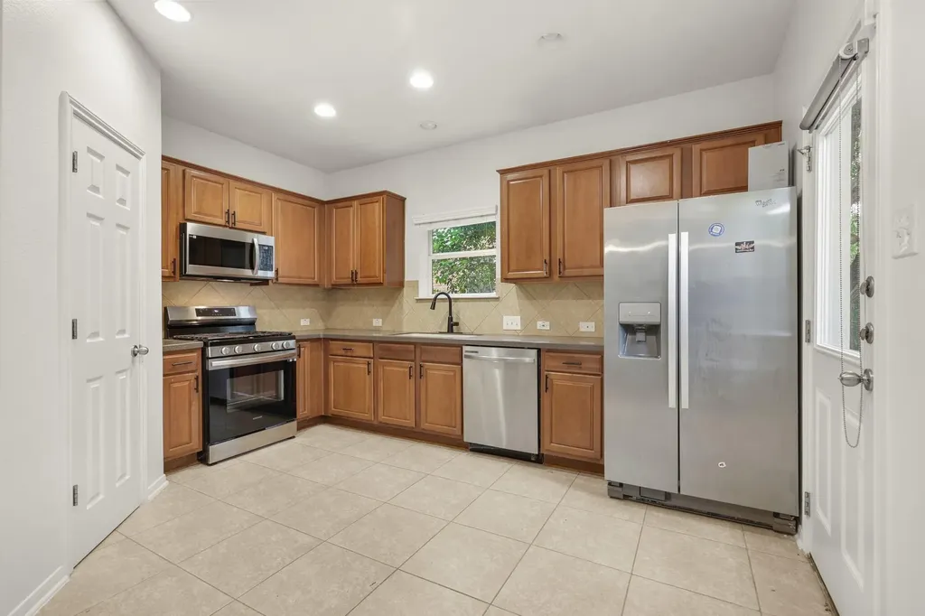 813 Kevin Taylor Drive Austin TX 78745