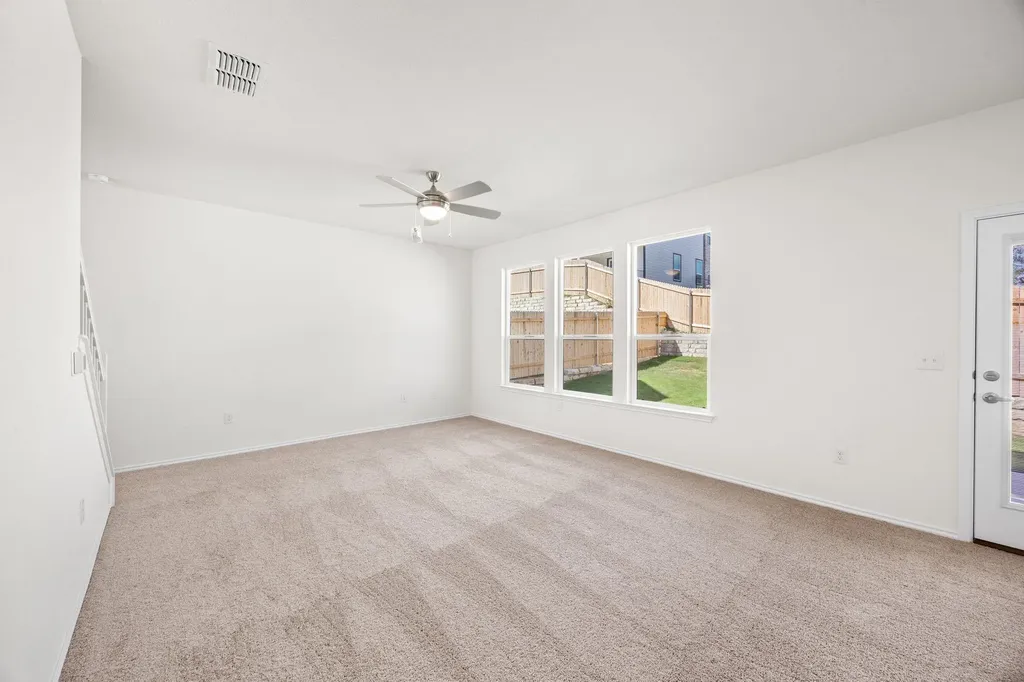 12106 Salvador Street Austin TX 78748