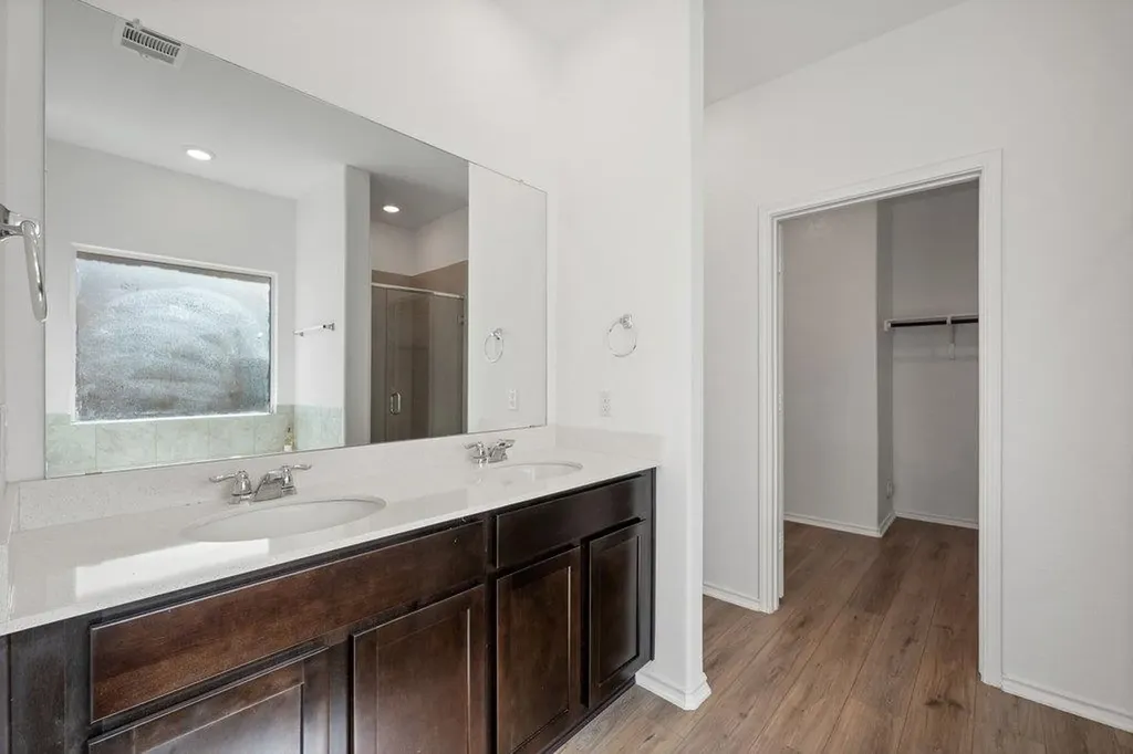 1233 Sweetspire Street Leander TX 78641