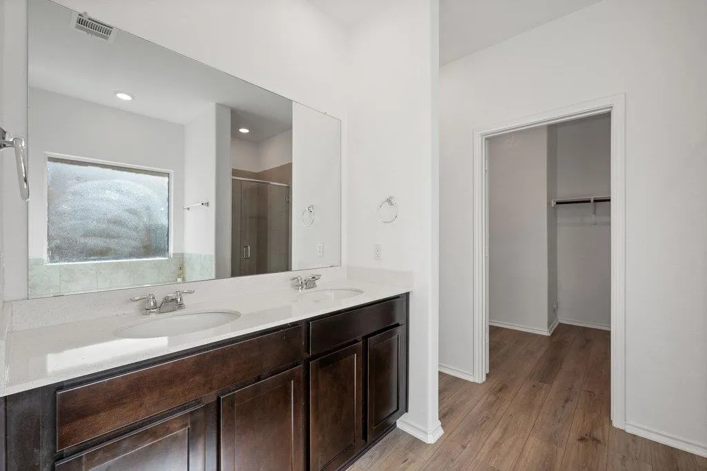 1233 Sweetspire Street Leander TX 78641