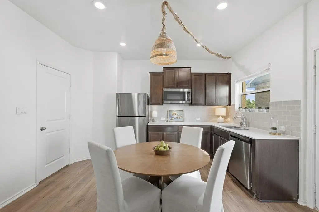 1233 Sweetspire Street Leander TX 78641