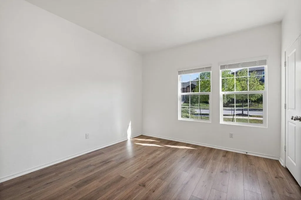 1233 Sweetspire Street Leander TX 78641