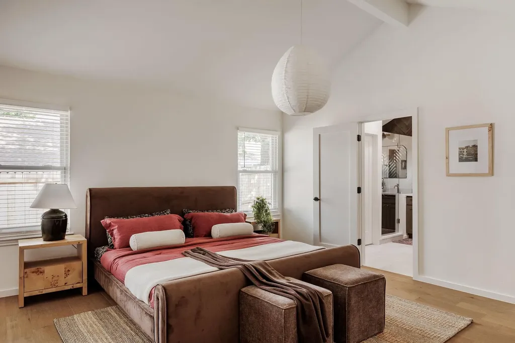 7902 Doncaster Drive Austin TX 78745