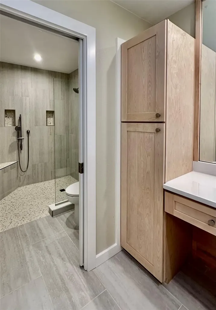 8111 Middle Court Austin TX 78759