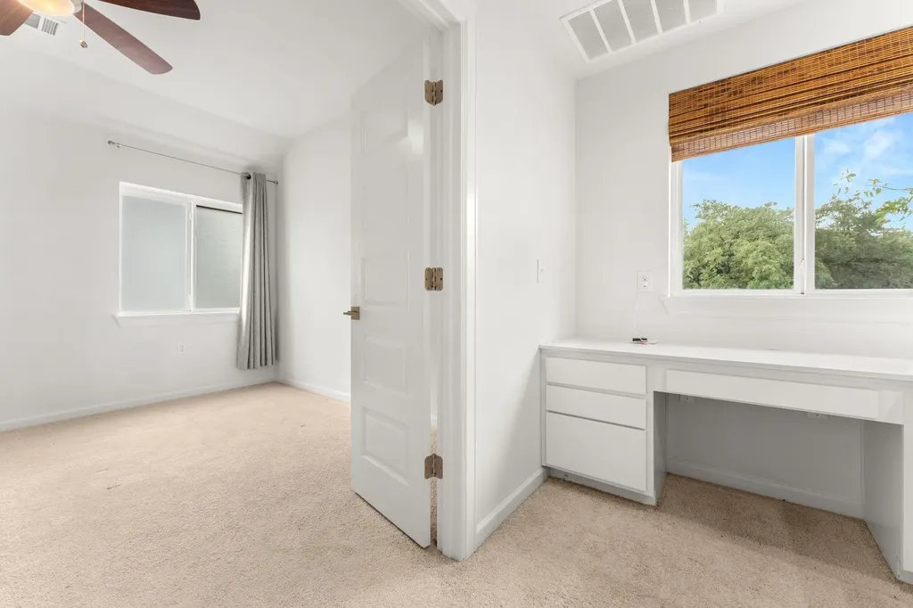 3606 Villa Court Austin TX 78704