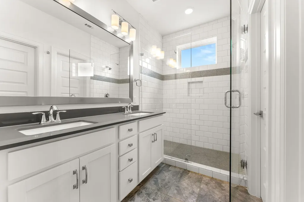 3606 Villa Court Austin TX 78704