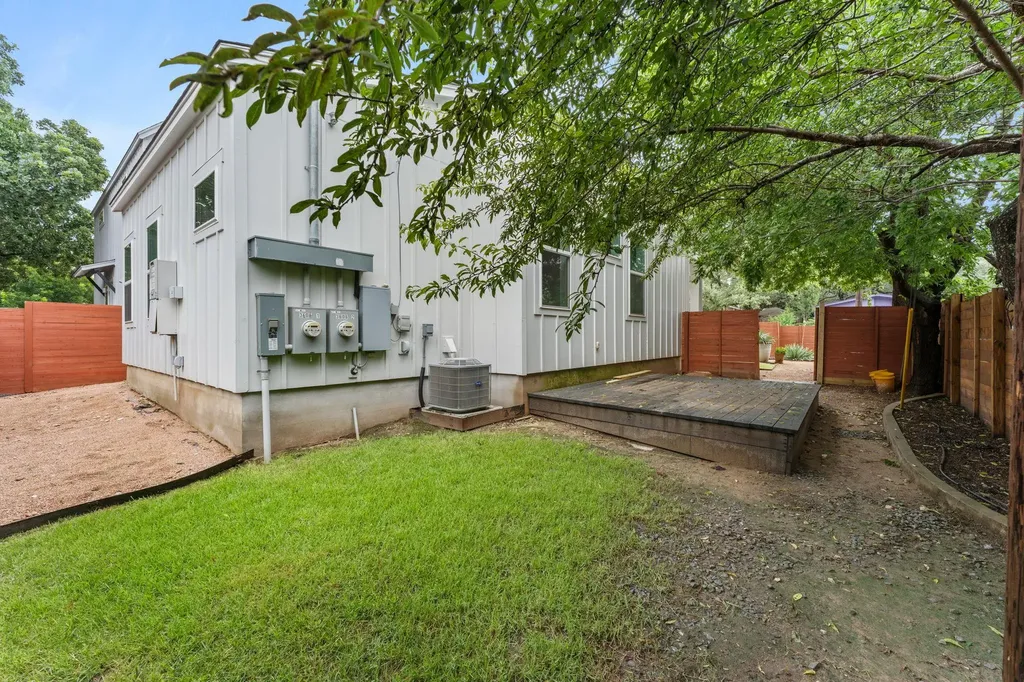3606 Villa Court Austin TX 78704